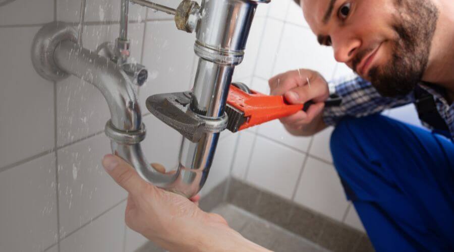 Professional same day plumber services in Lewisburg, OH